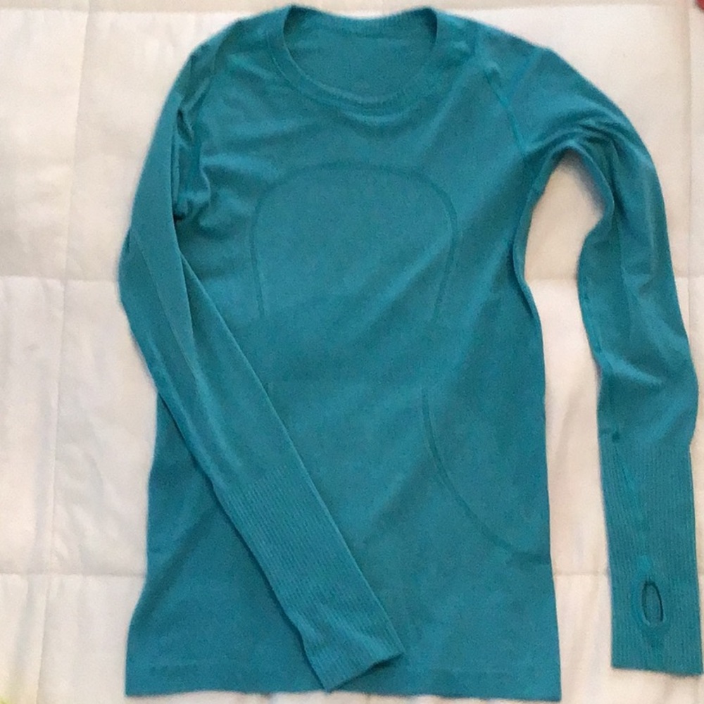Lululemon turquoise Swiftly tech long sleeve (6)